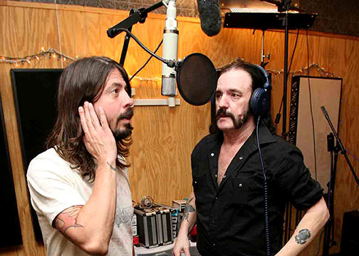 Dave Grohl (Foo Fighters) si Lemmy (Motorhead)