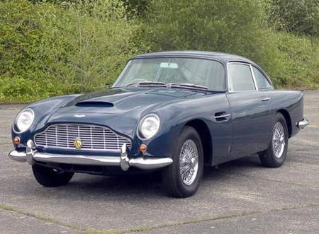 Aston Martin DB5 - cumpărat de Paul McCartney în 1964
