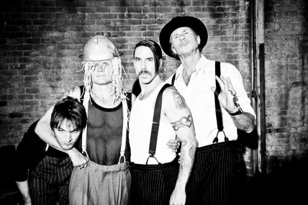 Red-Hot-Chilli-Peppers