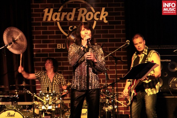 Trupa Sarmalele Reci in concert la Hard Rock Cafe