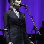 Leonard Cohen in concert la Bucuresti - Piata Constitutiei, 2012