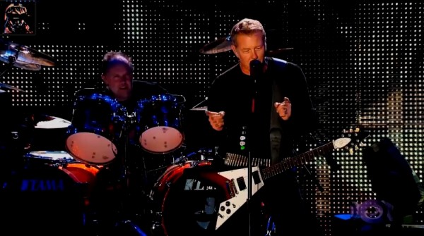 Metallica a adus un tribut trupei Green Day la Voodoo Festival