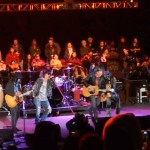 Neil Young și GN'R live la festivalul Bridge School 2012