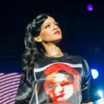 Rihanna în concertul de la Paris, din cadrul turneului 777