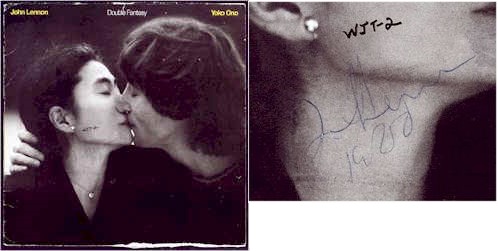 Discul Doube Fantasy semnat de John Lennon pentru Mark Chapman