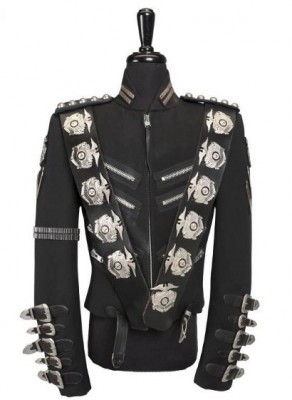 Jacheta purtată de Michael Jackson în turneul Bad