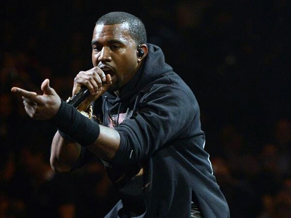 Kanye West live la concertul 121212 Sandy Relief la Madison Square Garden