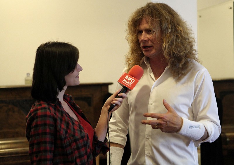 Dave Mustaine intervievat de InfoMusic.ro înaintea debutului turneului Super Collider la Bucuresti