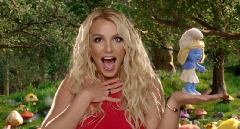 Secvență clip Britney Spears - "Ooh la la" (soundtrack The Smurfs 2)