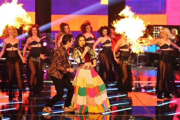 Marius Moga și Sânziana Niculae au cantat “Hips Don’t Lie” (Shakira) în finala Vocea României