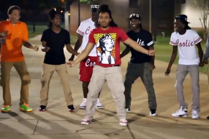We Are Toonz - "Drop That #NaeNae"