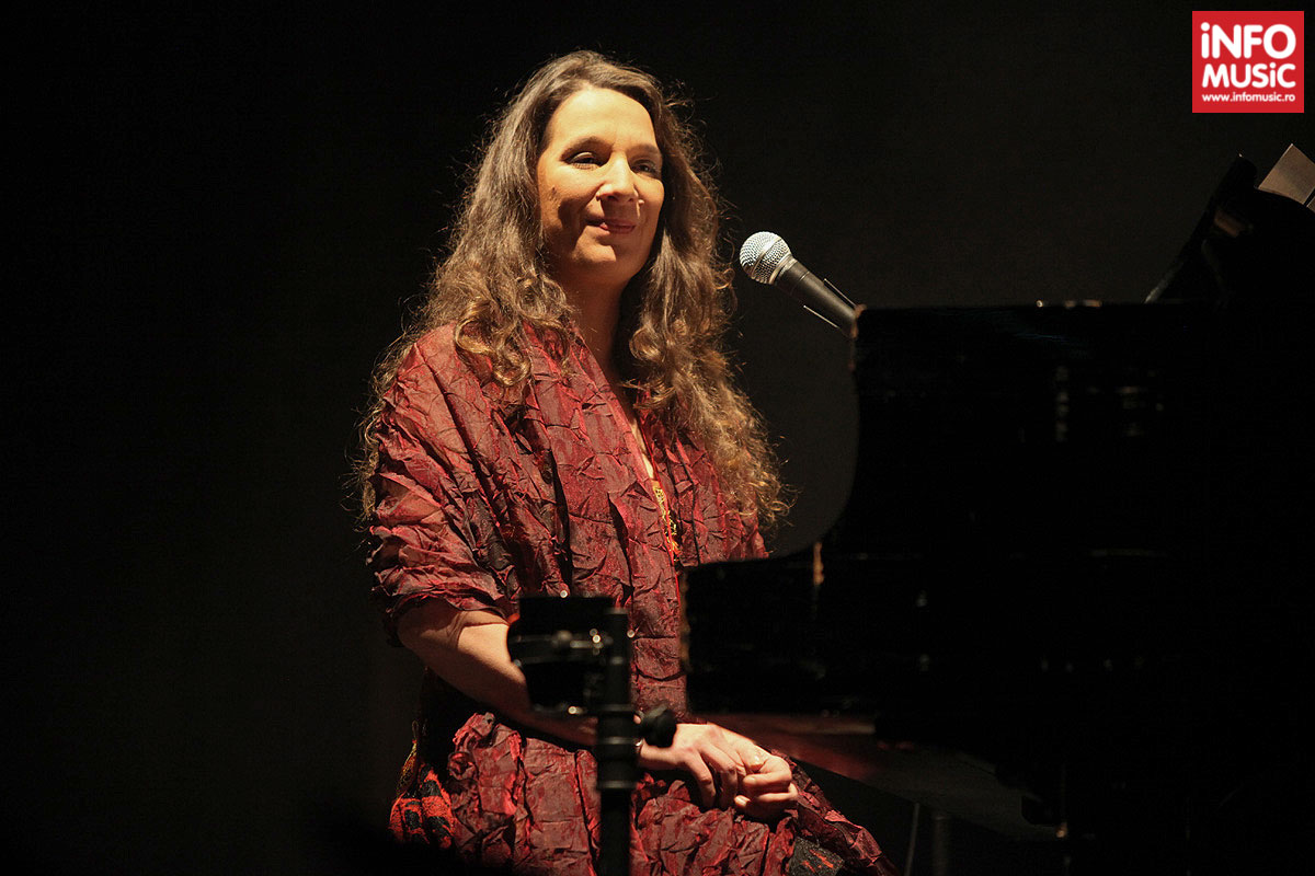 Concert Dulce Pontes la Sala Palatului din București pe 9 februarie 2014