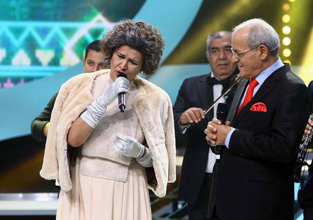 Maria Buză a câștigat finala Te cunosc de undeva - sezon 6 (în rolul Ioanei Radu alături de Nelu Ploiesteanu)