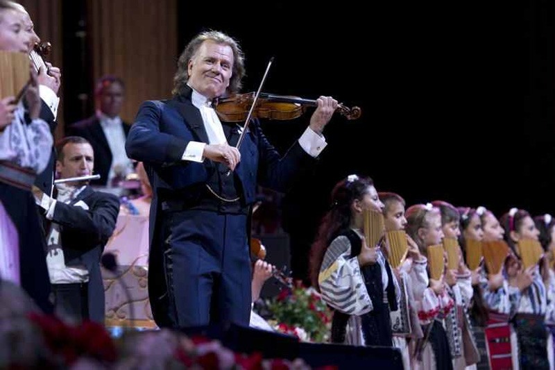André Rieu a cântat alături de Gheorghe Zamfir în concertele de la București