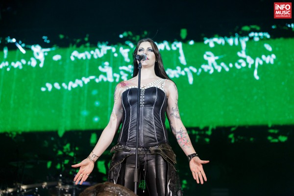 Floor Jansen (Nightwish) în concert la Romexpo pe 10 decembrie 2015