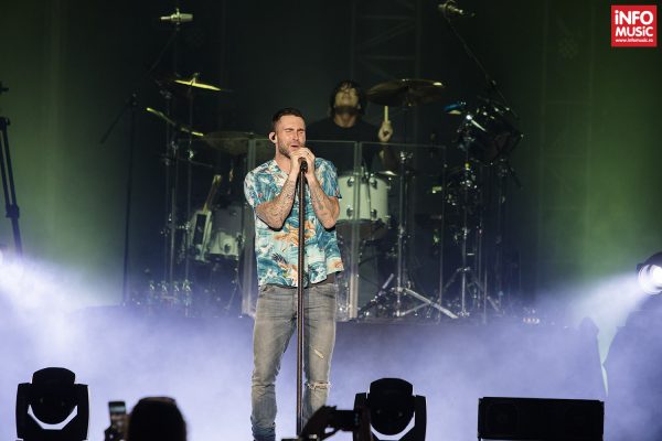 Concert Maroon 5 în Piața Constituției din București pe 5 iunie 2016
