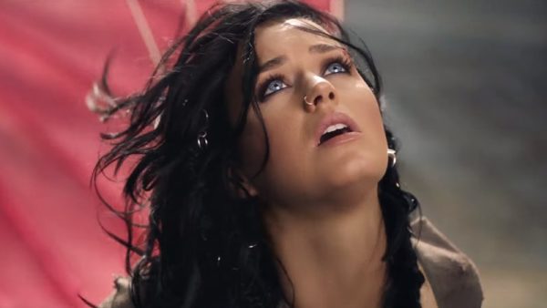 Katy Perry - Rise (secvență videoclip)