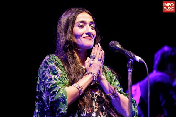 Concert Hindi Zahra la Arenele Romane pe 1 noiembrie 2016