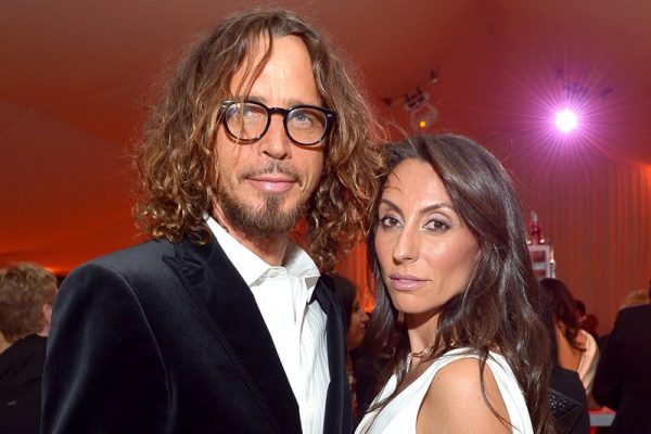 Chris Cornell împreună cu soția sa, Vicky