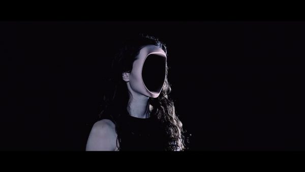 Videoclip Korn Black Is the Soul
