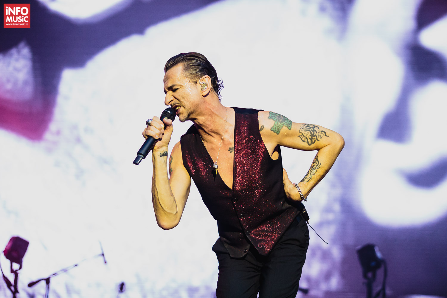 Dave Gahan, solistul Depeche Mode în concert pe Cluj Arena pe 23 iulie 2017