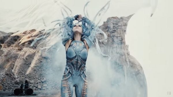 Videoclip Arch Enemy The Eagle Flies Alone