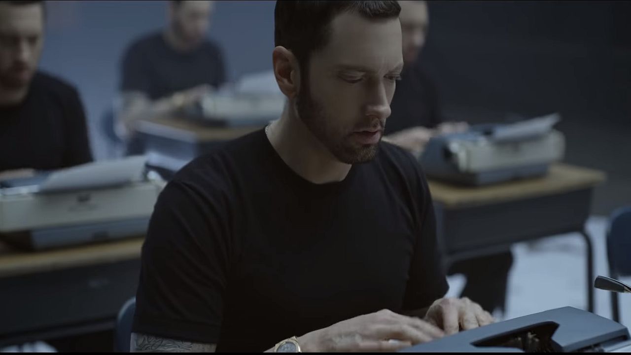 Videoclip: Eminem - Walk On Water ft. Beyonce