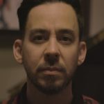 Videoclip Mike Shinoda Crossing a Line