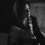 Videoclip Rosanne Cash The Walking Wounded