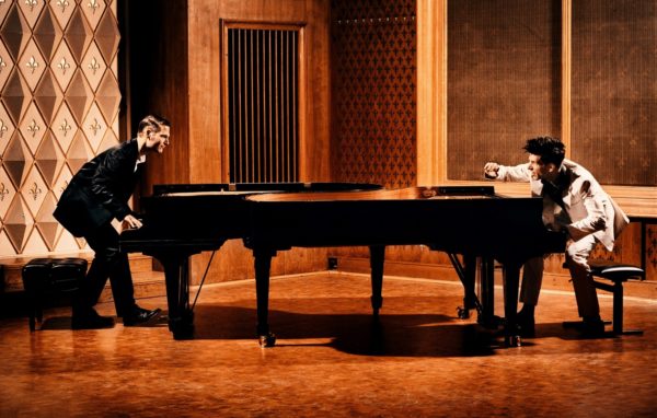 PIANO BATTLE- Andreas vs Paul