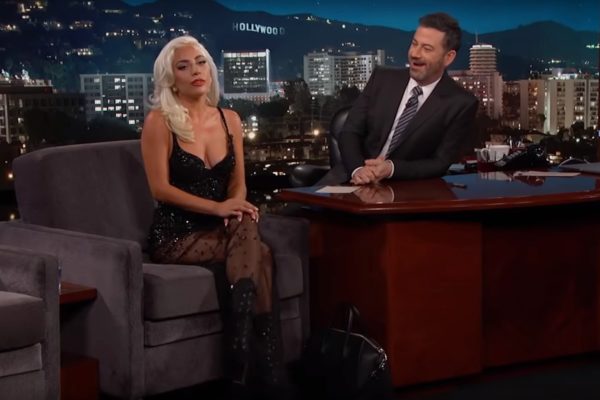 Lady Gaga în emisiunea lui Jimmy Kimmel