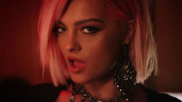 Videoclip The Chainsmokers Bebe Rexha Call You Mine