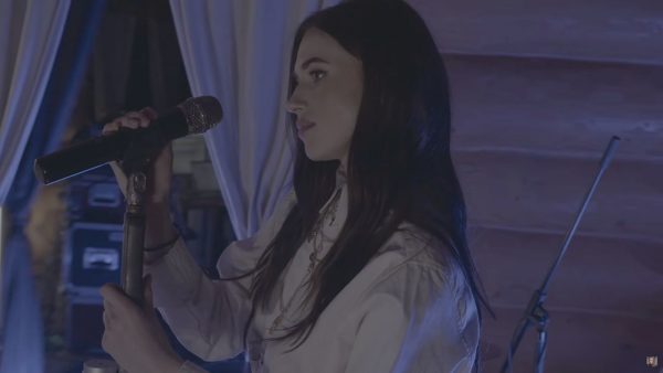 Videoclip Ioana Ignat Tu Nu Meriti