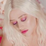 Videoclip Christina Aguilera A Great Big World Fall on Me
