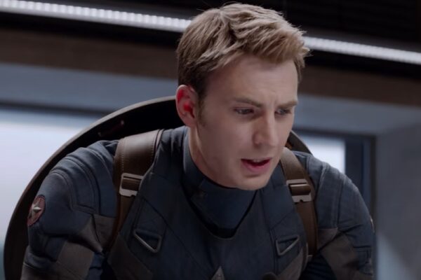 Chris Evans în "Captain America: The Winter Soldier" (captură ecran)