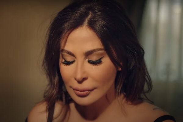 Elissa, cântăreață libaneză a cărei casă a fost distrusă de explozia din Beirut