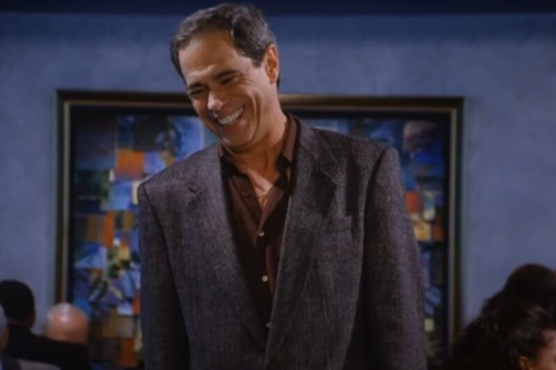 Reni Santoni în "Seinfeld" (captură ecran)