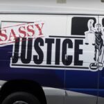 Logo "Sassy Justice"