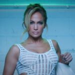 Jennifer Lopez în videoclipul ”Lonely”