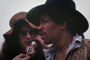 The Jimi Hendrix Experience - Music, Money, Madness...Jimi Hendrix In Maui