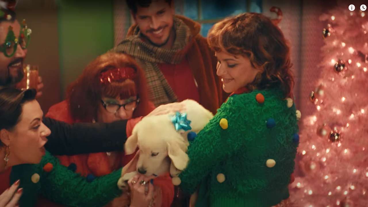 Videoclip Norah Jones I Dream Of Christmas