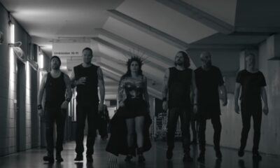 Within Temptation în videoclipul piesei "The Fire Within"