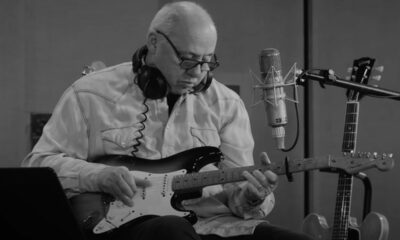 Videoclip Mark Knopfler Ahead of the Game