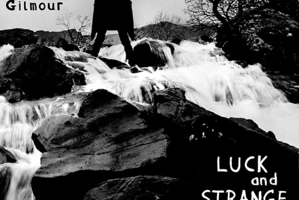 David Gilmour lansează albumul “Luck and Strange”, iar legenda Pink Floyd e pe locul 1 în topurile UK