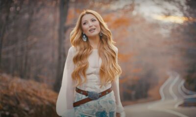 Videoclip Elena Gheorghe - Colț de Pământ