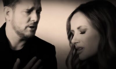 Michael Bublé, Carly Pearce - Maybe This Christmas