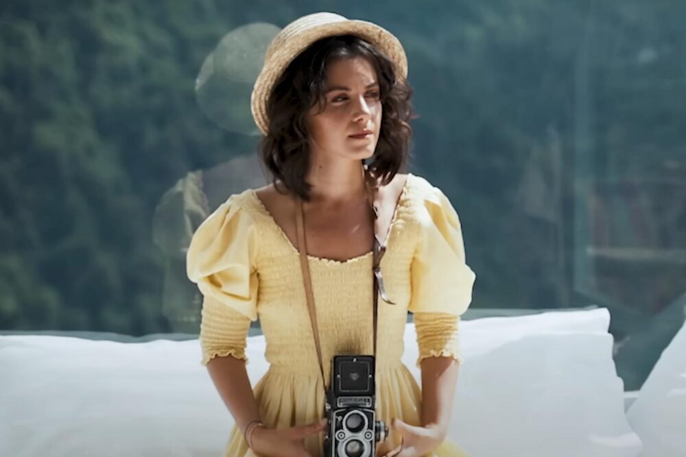 Katie Melua în videoclipul "Your Longing Is Gone"