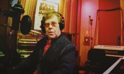 Elton John & Brandi Carlile - Swing For The Fences (Lyric Video)