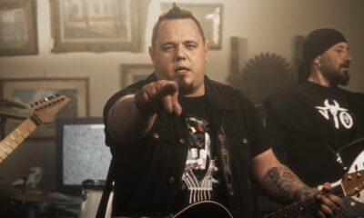 Ovidiu Anton în videoclipul piesei "Oglinda Timpului"