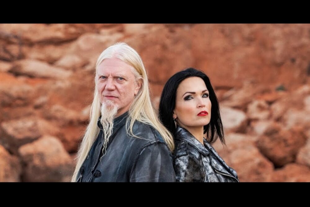 Tarja Turunen & Marko Hietala în "Left On Mars"